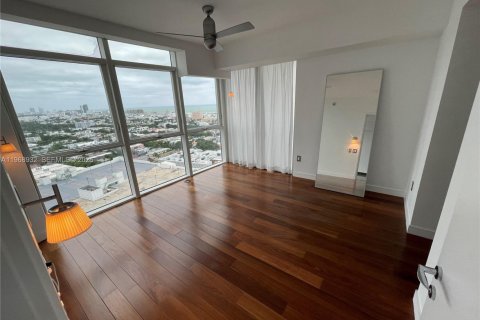 Copropriété à vendre à Miami Beach, Floride: 1 chambre, 79.06 m2 № 2047059 - photo 30