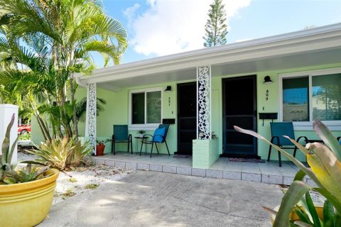 Immobilier commercial à Sarasota, Floride 4 chambres, 155.15 m2 № 2285234