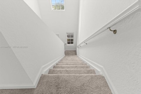 Casa en venta en St. Lucie, Florida, 5 dormitorios, 223.8 m2 № 2080247 - foto 24