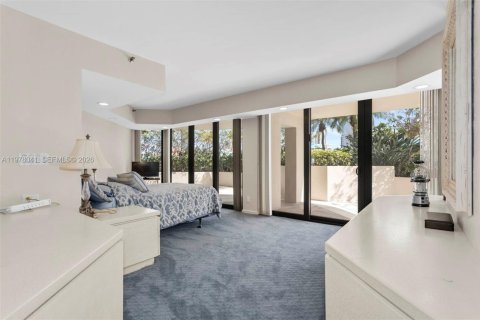 Copropriété à vendre à Aventura, Floride: 4 chambres, 282.79 m2 № 2045988 - photo 12