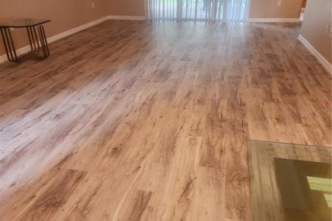 House in Kissimmee, Florida 2 bedrooms, 189.33 sq.m. № 2099310 - photo 6