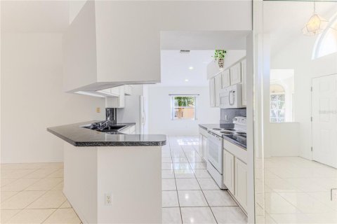 House in Spring Hill, Florida 3 bedrooms, 159.61 sq.m. № 1847901 - photo 15