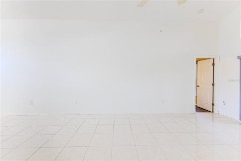 House in Spring Hill, Florida 3 bedrooms, 159.61 sq.m. № 1847901 - photo 23
