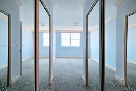 Copropriété à vendre à North Bay Village, Floride: 2 chambres, 91.42 m2 № 2023816 - photo 11