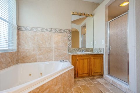 House in Tarpon Springs, Florida 3 bedrooms, 202.06 sq.m. № 1838988 - photo 26