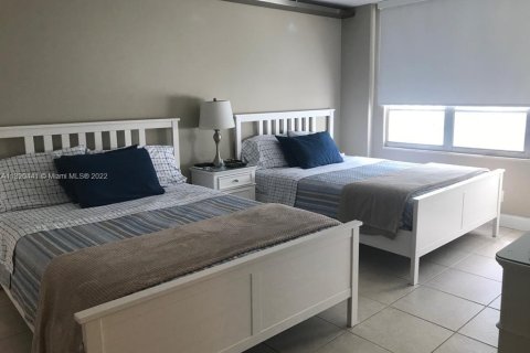 Купить кондоминиум в Майами-Бич, Флорида 1 спальня, 84.54м2, № 2022362 - фото 20