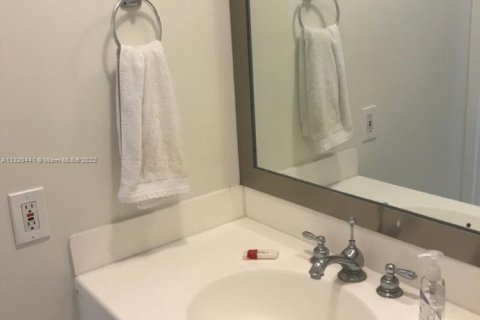 Купить кондоминиум в Майами-Бич, Флорида 1 спальня, 84.54м2, № 2022362 - фото 22