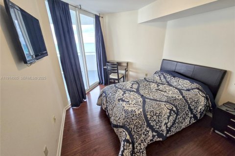 Condominio en alquiler en Miami Beach, Florida, 3 dormitorios, 157 m2 № 2076860 - foto 20