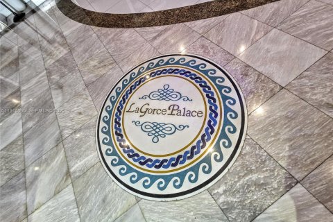 Condominio en alquiler en Miami Beach, Florida, 3 dormitorios, 157 m2 № 2076860 - foto 28