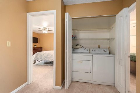 Condo in Tampa, Florida, 2 bedrooms  № 1579078 - photo 16