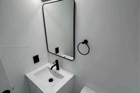 Copropriété à louer à Hollywood, Floride: 1 chambre, 83.43 m2 № 1971798 - photo 9