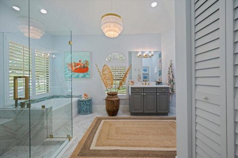 House in Jupiter, Florida 4 bedrooms, 296.17 sq.m. № 2082088 - photo 21