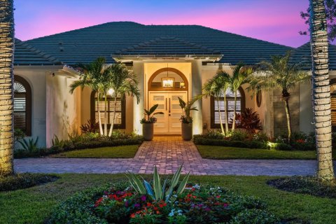 House in Jupiter, Florida 4 bedrooms, 296.17 sq.m. № 2082088 - photo 2
