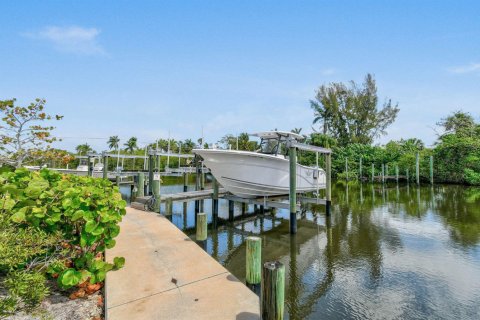 Touwnhouse à vendre à Stuart, Floride: 3 chambres, 162.76 m2 № 2420773 - photo 2