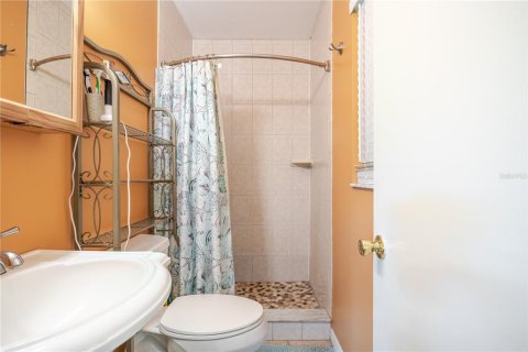 Casa en venta en Brandon, Florida, 3 dormitorios, 162.67 m2 № 1899042 - foto 27