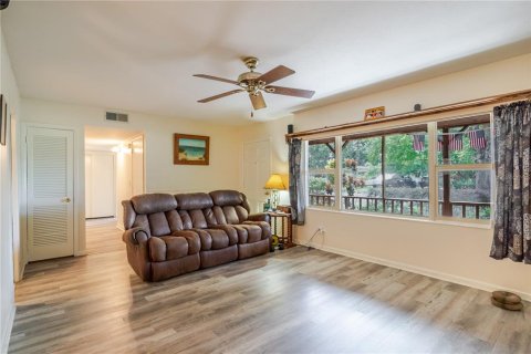 Casa en venta en Brandon, Florida, 3 dormitorios, 162.67 m2 № 1899042 - foto 22