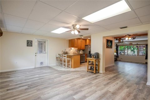 Casa en venta en Brandon, Florida, 3 dormitorios, 162.67 m2 № 1899042 - foto 18