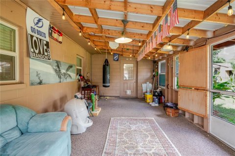 Casa en venta en Brandon, Florida, 3 dormitorios, 162.67 m2 № 1899042 - foto 10