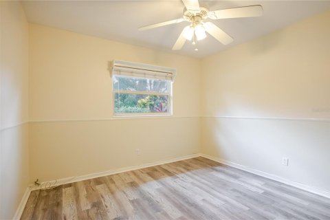 Casa en venta en Brandon, Florida, 3 dormitorios, 162.67 m2 № 1899042 - foto 28