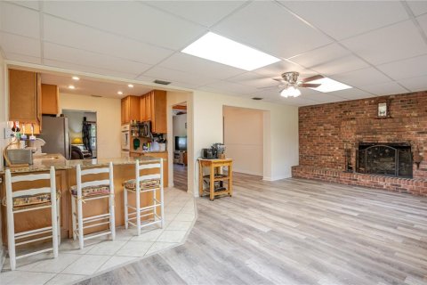 Casa en venta en Brandon, Florida, 3 dormitorios, 162.67 m2 № 1899042 - foto 12