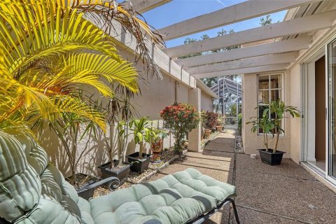House in Sarasota, Florida 3 bedrooms, 154.03 sq.m. № 1666510 - photo 7