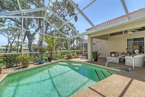 House in Sarasota, Florida 3 bedrooms, 154.03 sq.m. № 1666510 - photo 18