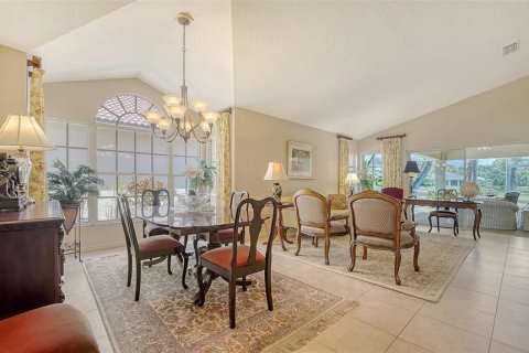 House in Sarasota, Florida 3 bedrooms, 154.03 sq.m. № 1666510 - photo 2