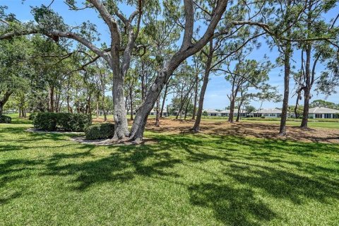 House in Sarasota, Florida 3 bedrooms, 154.03 sq.m. № 1666510 - photo 4