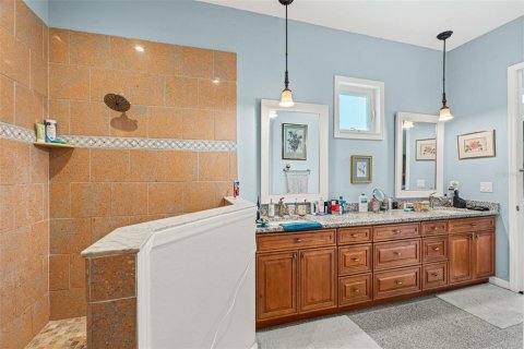 Casa en venta en Bradenton, Florida, 4 dormitorios, 304.53 m2 № 1904425 - foto 27