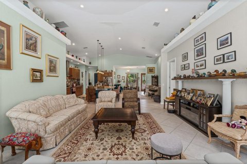 Casa en venta en Bradenton, Florida, 4 dormitorios, 304.53 m2 № 1904425 - foto 17