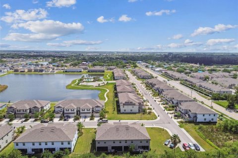 Touwnhouse à vendre à Ruskin, Floride: 3 chambres, 166.85 m2 № 2091582 - photo 10