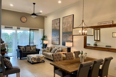 Condo in Bradenton, Florida, 2 bedrooms  № 2205724 - photo 11
