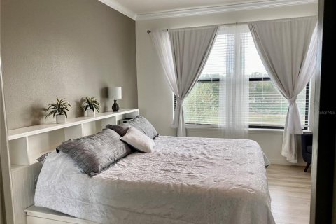 Condo in Bradenton, Florida, 2 bedrooms  № 2205724 - photo 18