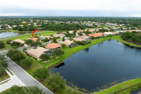 House in Bradenton, Florida 4 bedrooms, 213.4 sq.m. № 2258599 - photo 10