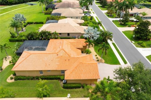 House in Bradenton, Florida 4 bedrooms, 213.4 sq.m. № 2258599 - photo 6