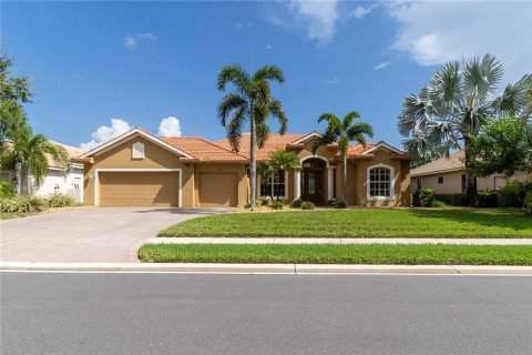 Casa en Bradenton, Florida 4 dormitorios, 213.4 m2 № 2258599