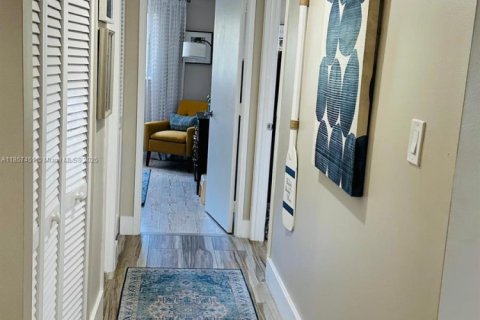 Copropriété à vendre à Pompano Beach, Floride: 2 chambres, 84.54 m2 № 1882278 - photo 5