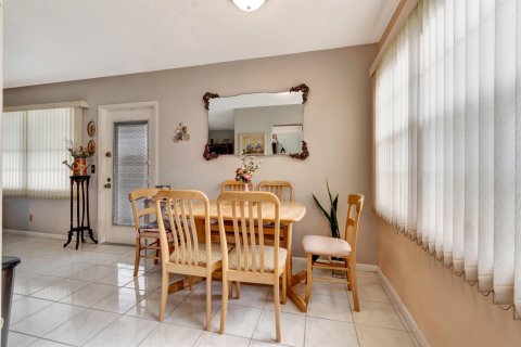 Copropriété à vendre à Deerfield Beach, Floride: 2 chambres, 76.18 m2 № 2190806 - photo 20