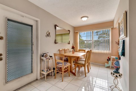 Copropriété à vendre à Deerfield Beach, Floride: 2 chambres, 76.18 m2 № 2190806 - photo 13