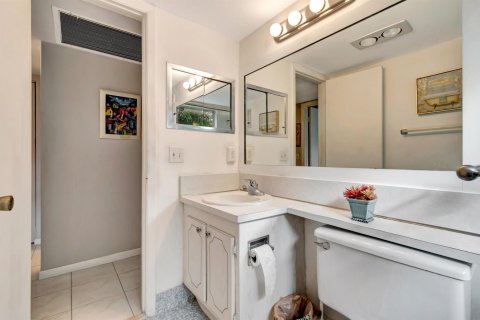 Copropriété à vendre à Deerfield Beach, Floride: 2 chambres, 76.18 m2 № 2190806 - photo 27