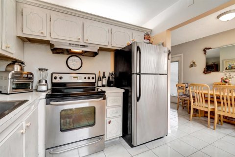 Copropriété à vendre à Deerfield Beach, Floride: 2 chambres, 76.18 m2 № 2190806 - photo 18