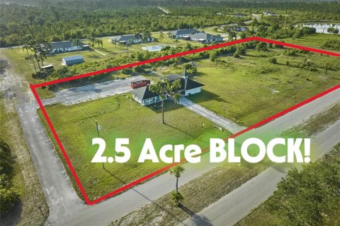 Commercial property in Indian lake estates, Florida 1 bedroom, 180.23 sq.m. № 2096948