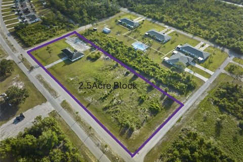 Commercial property in Indian lake estates, Florida 1 bedroom, 180.23 sq.m. № 2096948 - photo 3