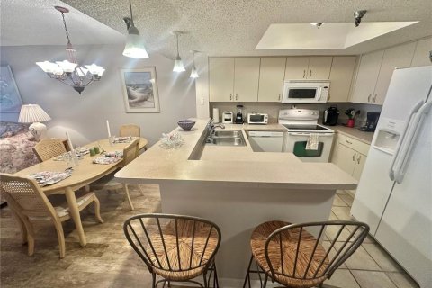 Купить кондоминиум в Гудзон, Флорида 6 комнат, 114.83м2, № 2096705 - фото 4