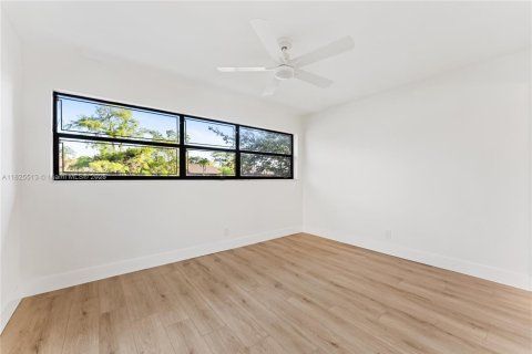 Townhouse in Tamarac, Florida 3 bedrooms, 115.66 sq.m. № 1970883 - photo 19