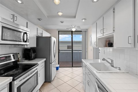 Condo à Miami Beach, Floride, 2 chambres  № 2080203