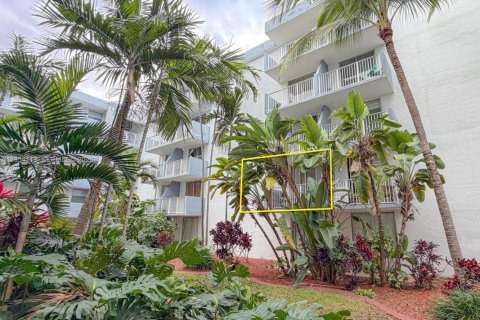 Condominio en alquiler en North Bay Village, Florida, 1 dormitorio, 57.6 m2 № 2009295 - foto 23