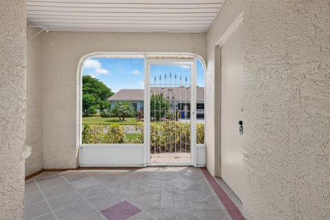 Copropriété à vendre à Sun City Center, Floride: 2 chambres, 169.92 m2 № 2396608 - photo 5