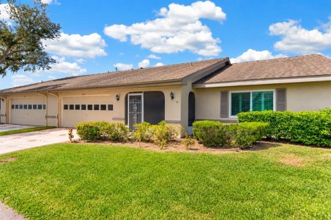 Copropriété à vendre à Sun City Center, Floride: 2 chambres, 169.92 m2 № 2396608 - photo 3