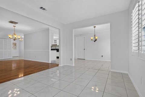Copropriété à vendre à Sun City Center, Floride: 2 chambres, 169.92 m2 № 2396608 - photo 22